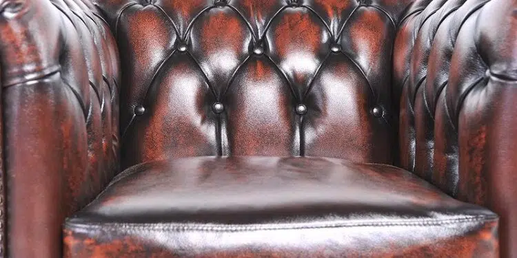 Comment acheter son fauteuil chesterfield en cuir en ligne