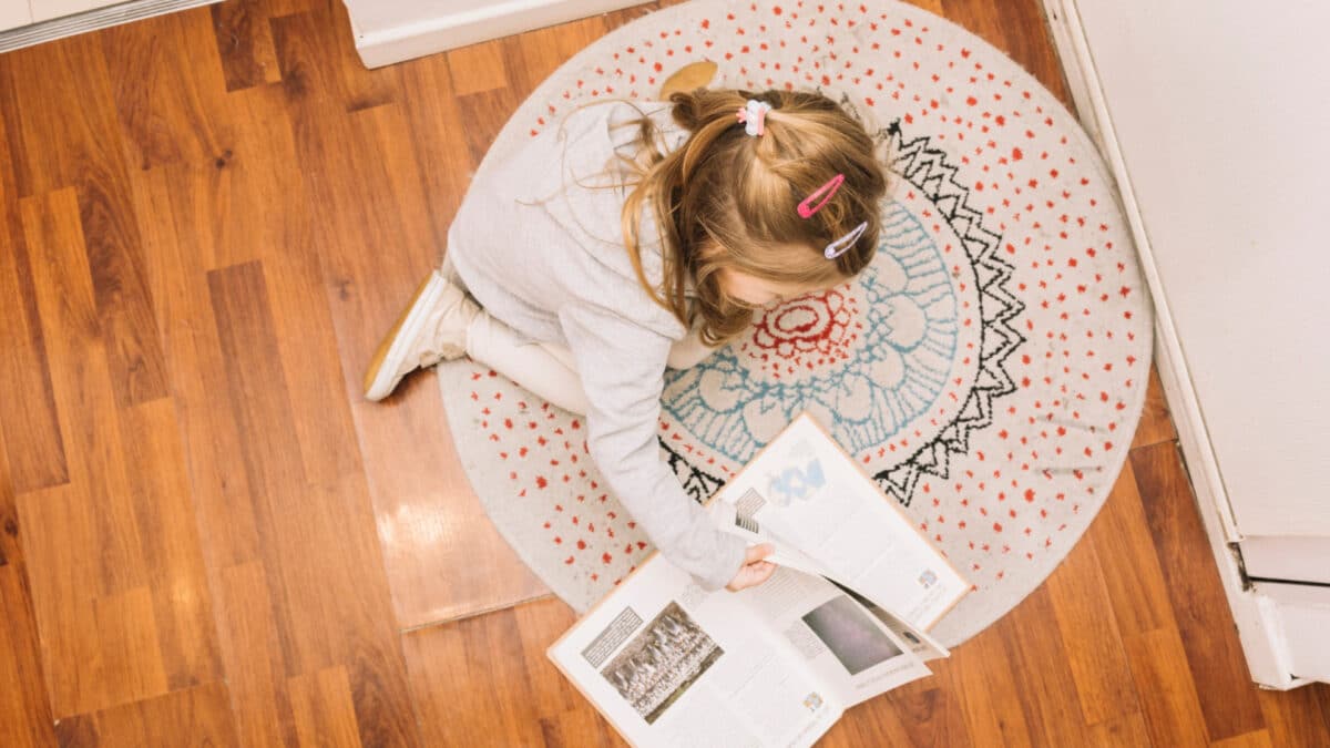 Comment choisir le parquet idéal pour une chambre de fille ?