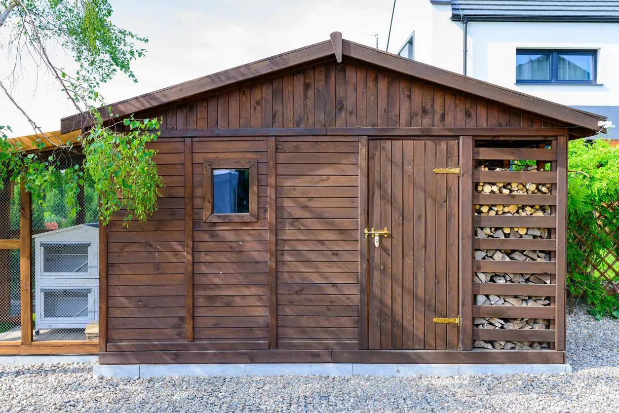 cabane de jardin