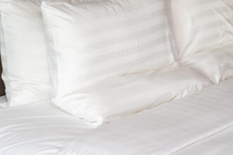 Couette, édredon ou plumon : quelles différences en literie ?